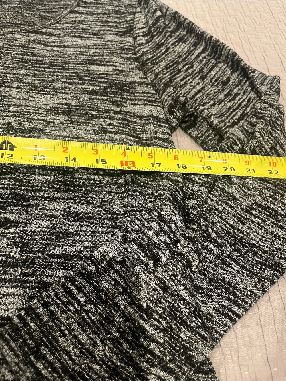 Apt 9 Tunic Top - Size Large - Picture 6 of 8